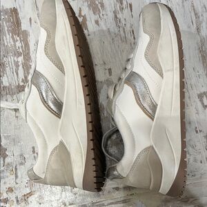 Time and Tru Women's Sneakers in White, Silver, and Tan